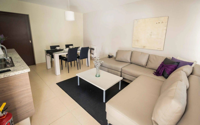 Redwood Villas Extended Stay Zona Industrial
