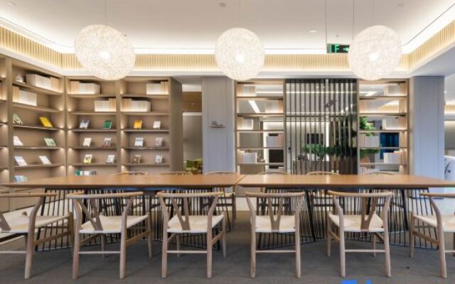 JI Hotel (Fengxian Liubang Plaza)