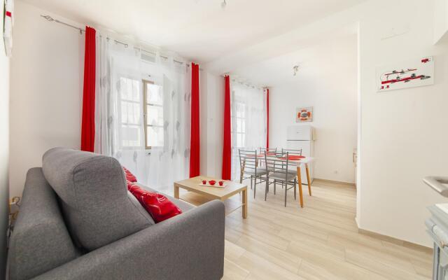 A45 - Oliveira Historic Apartment