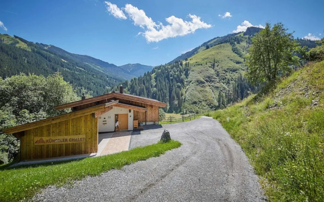 Modern Chalet With Sauna