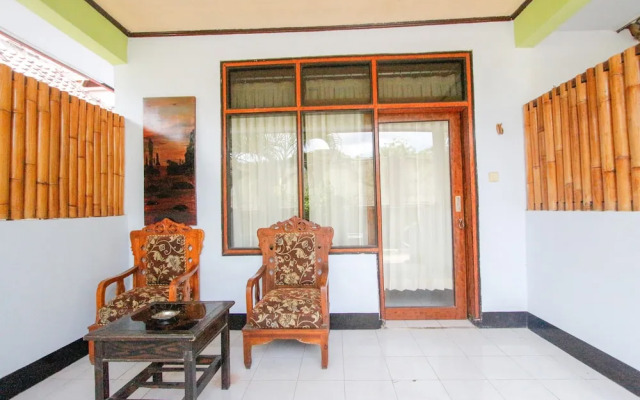 SPOT ON 2167 Creative Bungalow