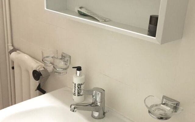 Domino Cosy Studio by the Fountain