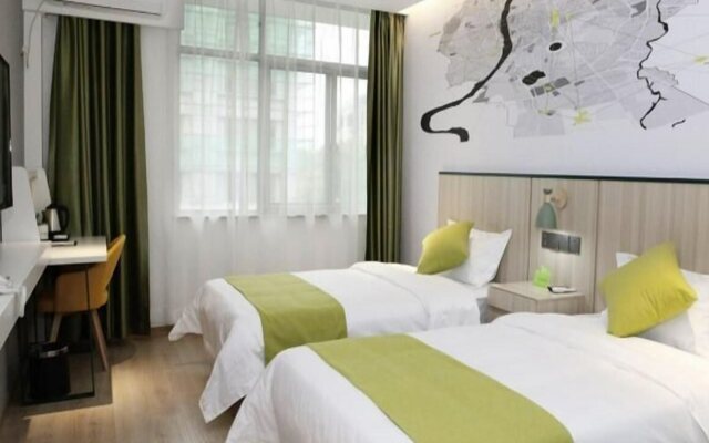 Vatica Hotel Anqing Wuyue Square Bo'ai Hospital - Anqing