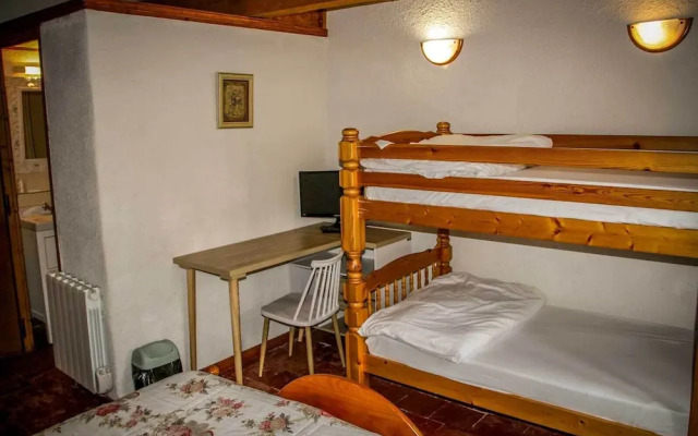 Castel chambres, château de Malves