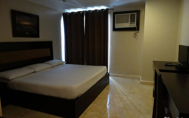 Paragon Tower Hotel