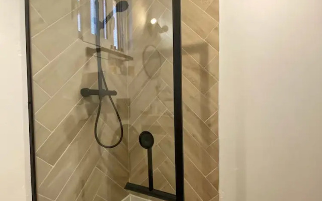 Palm Beach Vacaysuites - Bamboo Suite - Studio