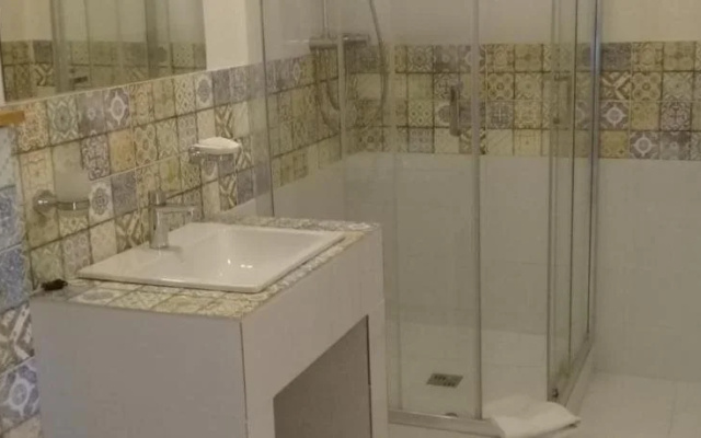Valentyna Hotel