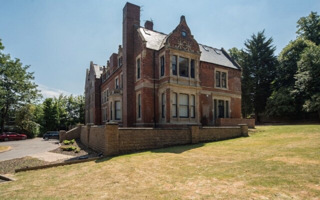 Marlborough Hall 3