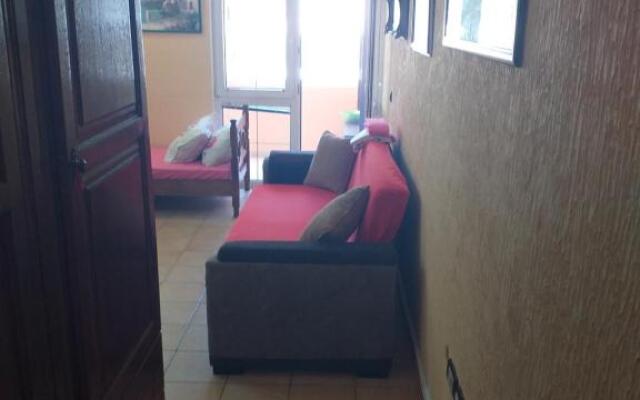 Apartman Sutomore 2