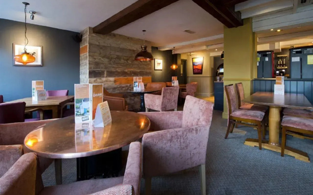 Premier Inn London Romford (Mercury Gardens)
