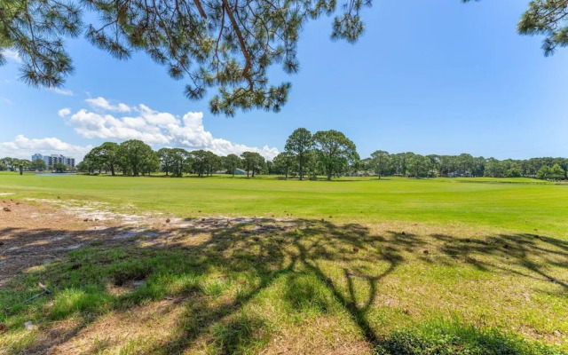 Fairways 287
