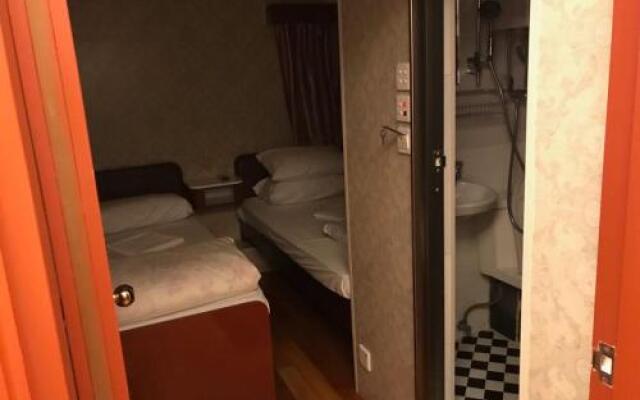 Piaget Hotel