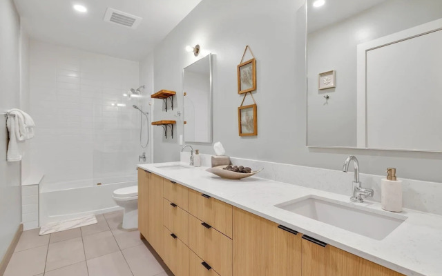 Hyve - Southern Comfort - Walk to Broadway