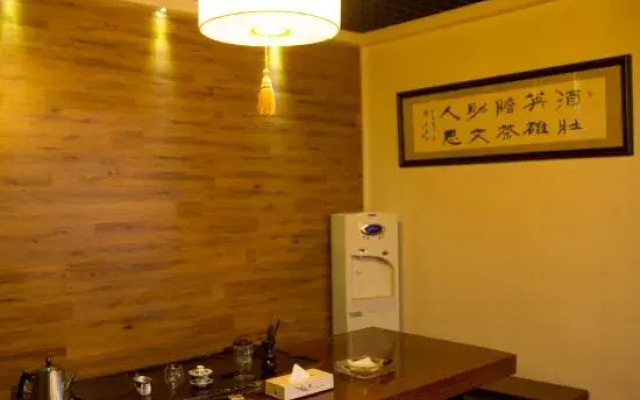 Baihe Hot Spring Hotel