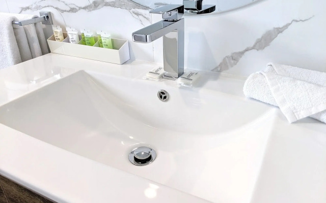 Seaview Motel and Apartments