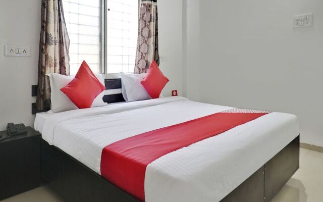 OYO 27821 Hotel Royal Inn Pune