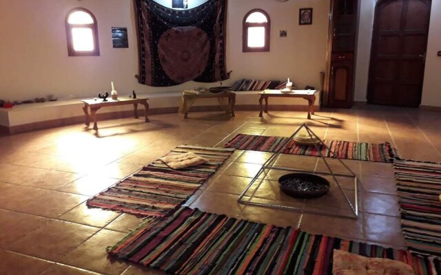 Bawiti Oasis Resort