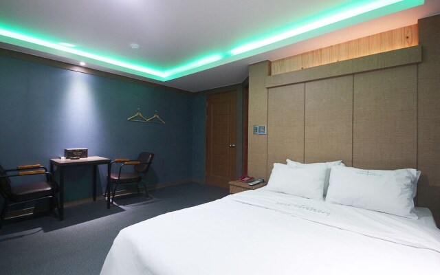 Gwangju Sinan-dong Love Story