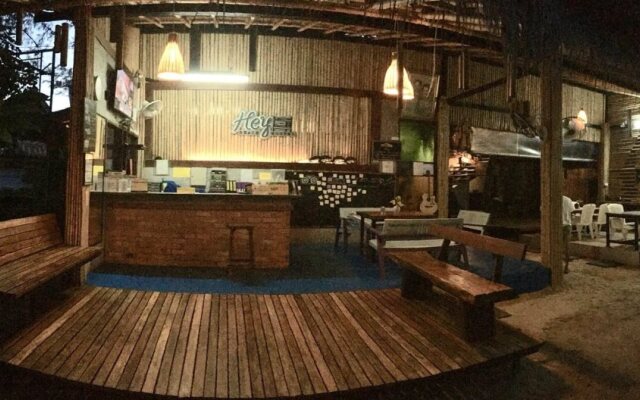 Hey Beach Hostel
