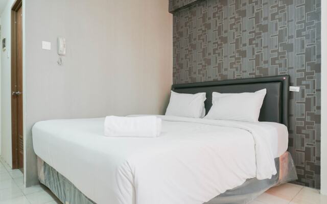 Simply Modern Studio Apartment at Centro City Residence