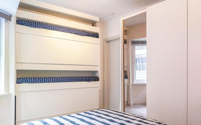 Stunning Apartment in Oostende With Wifi and 1 Bedrooms