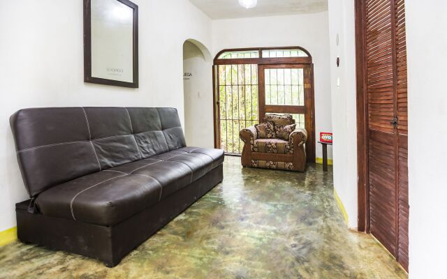 Jolie Jungle Eco Hotel