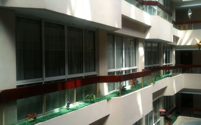Dongpo Hotel