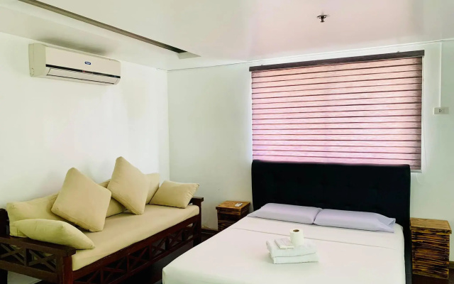 Crosswinds Ocean Hotel