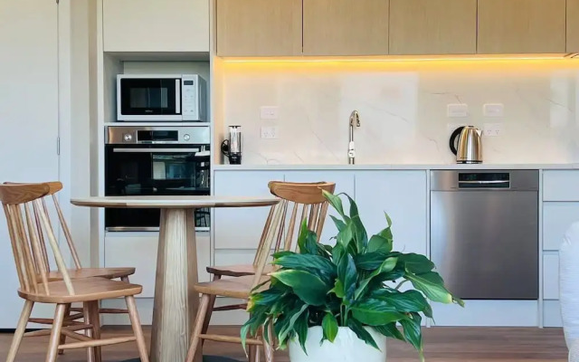 Palm Suites