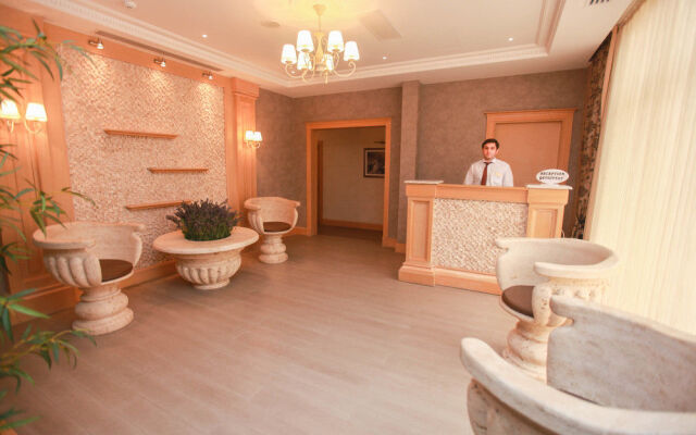 Shirvan Hotel & SPA