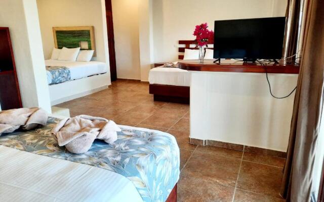 Porto Coral Hotel & Suites