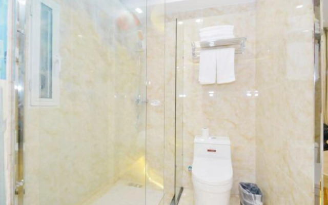 Minlong Holiday Hostel