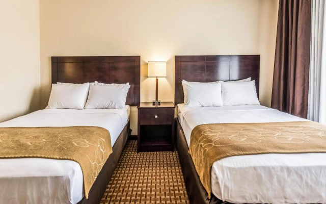 Comfort Suites