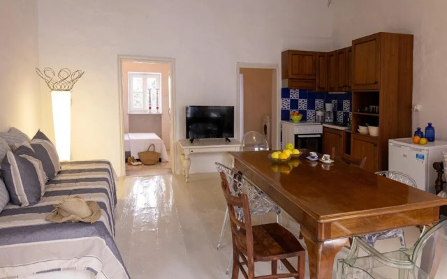 Platanos Cycladic House
