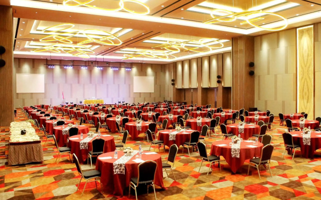 The ZHM Premiere DH Grand Zuri Padang