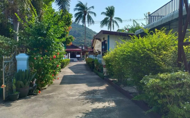 Phannarai House