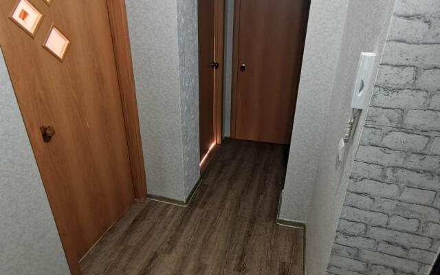 Апартаменты на Верхней Набережной 145/1