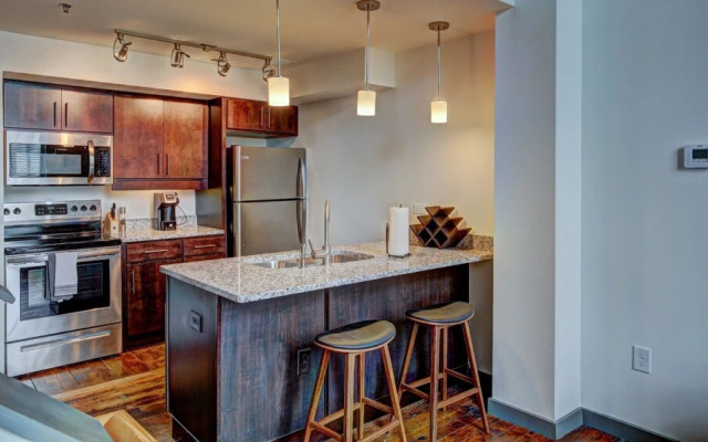 2 Bedroom, Hawthorne Lane