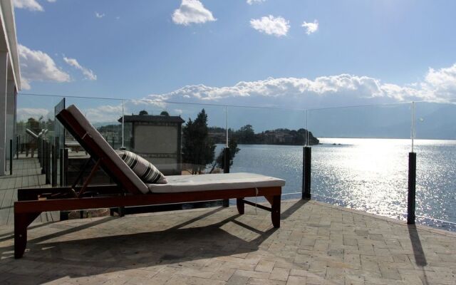 Bonum Lakeside Boutique Hotel