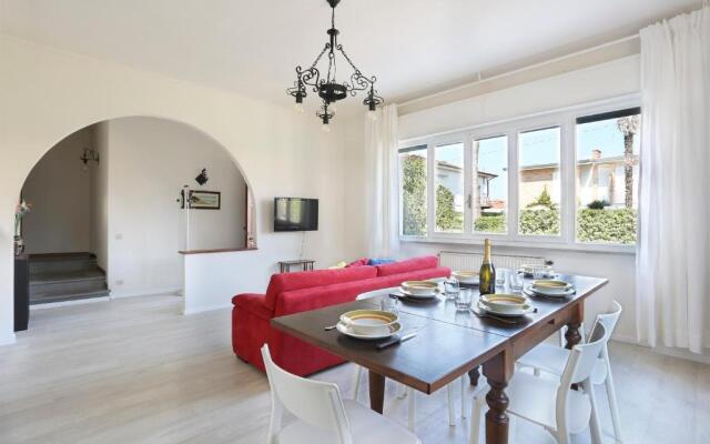 Villa Leonardo, 800m dal mare