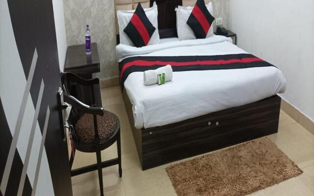 Staygo Hotel Near Haridwar Railway station