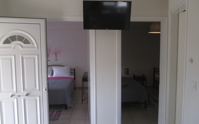 Azalia Apartment 1st - Nea Moudania Halkidiki