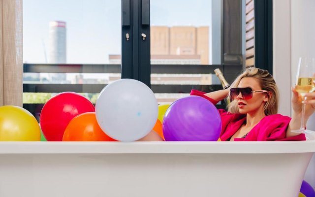 Hallmark Hotel by BON Hotels