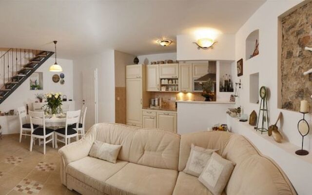 Villa Romantic