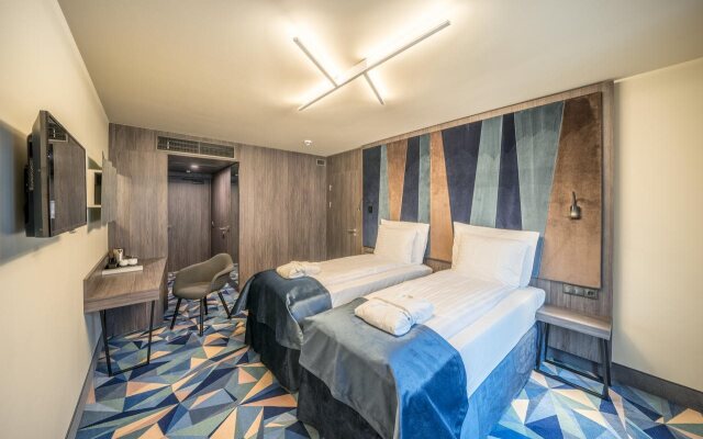Wellton Riverside Spa Hotel