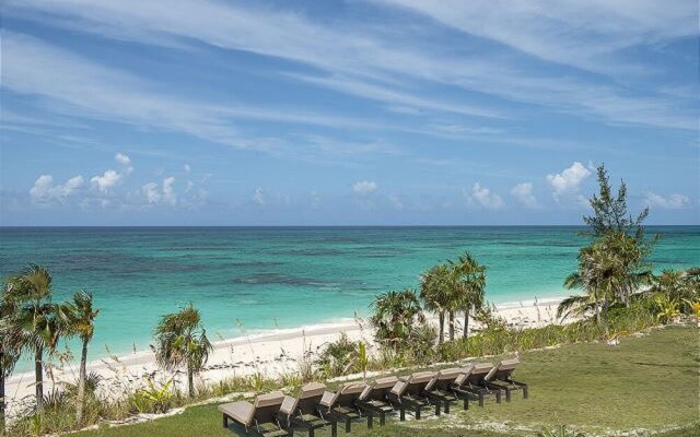 Wild Orchid 3BR by Eleuthera Vacation Rentals