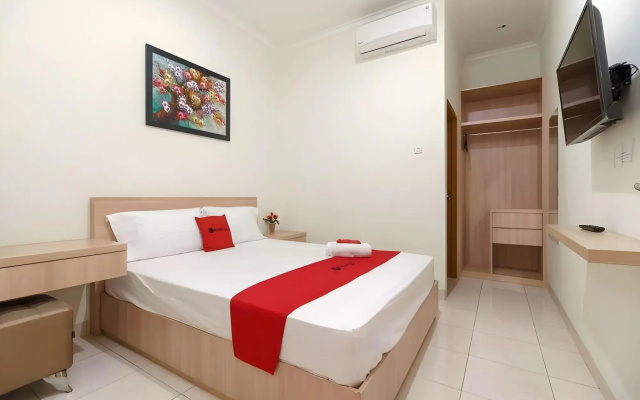 Airy Syariah Cinere Raya NB13 Depok