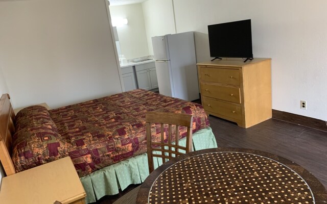 Studio Lodge Macon Extended Stay