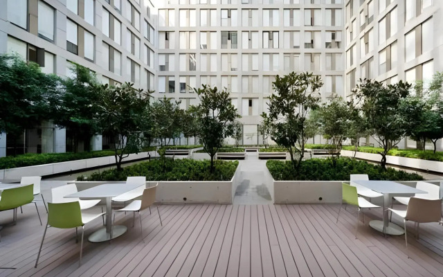 Puerta Alameda Suites