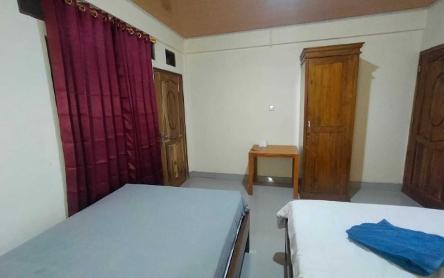 Golo Tango Homestay – Guest Rooms – Labuan Bajo